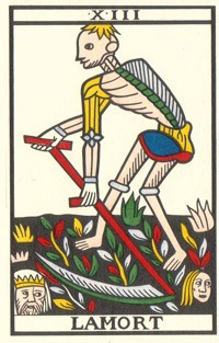 Tarot tirage sur les rêves : Que vous révèle votre inconscient ? 9 arcanes majeurs du tarot