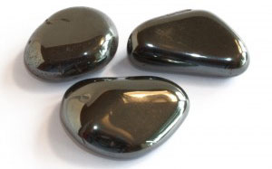 Pourquoi vous devez utiliser les cristaux avec le Tarot 5 se soigner par les pierres