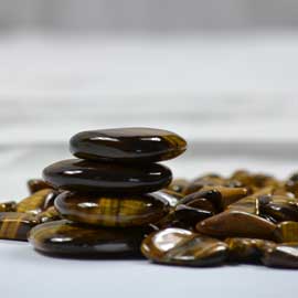 Pourquoi vous devez utiliser les cristaux avec le Tarot 6 se soigner par les pierres