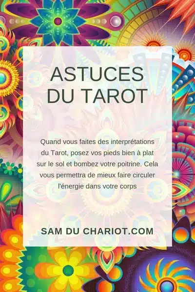 Pourquoi se tirer les cartes soi-même? 2 astuces tarot