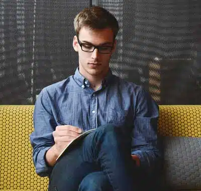 Tarot et relations de travail : tirages pour pacifier les tensions professionnelles 4 relations de travail